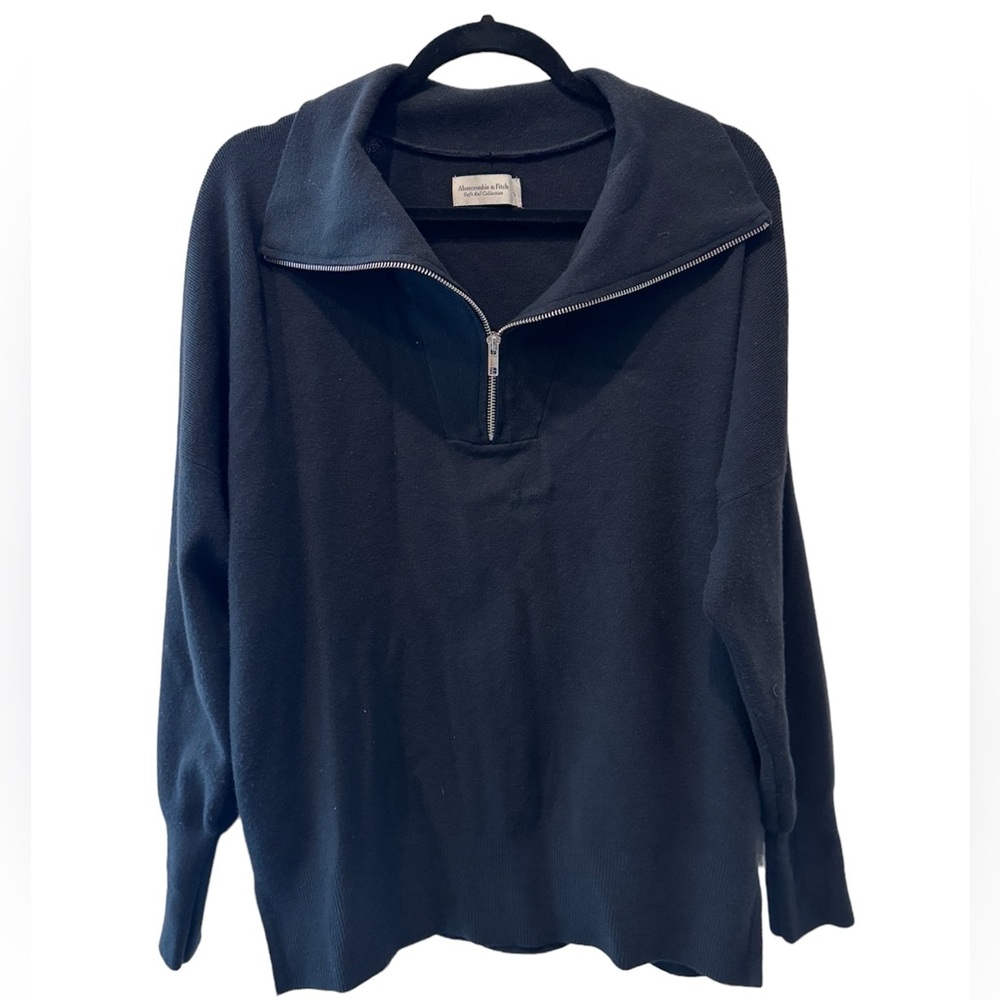Women’s Abercrombie 1/4 zip sweater